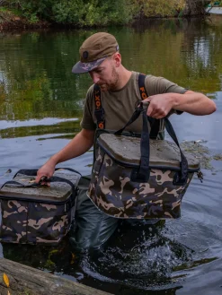 Fox Aquos Camo Bag Vistas 50L