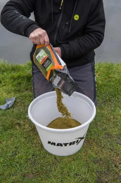Matrix Groundbait Bucket & Lid (17L)