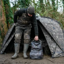 Nash Subterfuge Waterproof Wader & Boot Bag