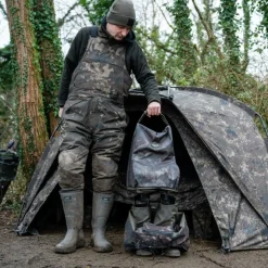 Nash Subterfuge Waterproof Wader & Boot Bag