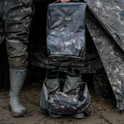 Nash Subterfuge Waterproof Wader & Boot Bag