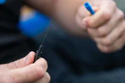 Preston Floater Disgorger Baiting Needle