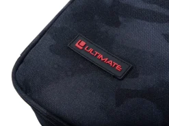 Ultimate Dark Camo Slingbag (Incl. 2 Tackleboxen)